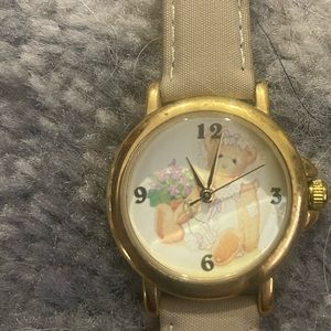 Cherished teddies watch. Will need battery.